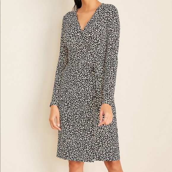 Ann Taylor Cheetah Print Matte Jersey Wrap Dress - Picture 1 of 7